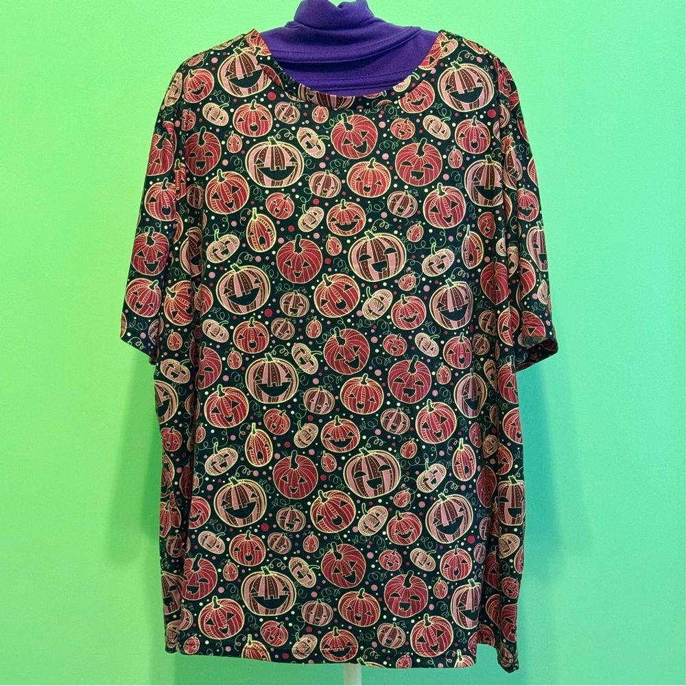 SHEIN Curve Halloween Pumpkin Print Tee - Black and Red